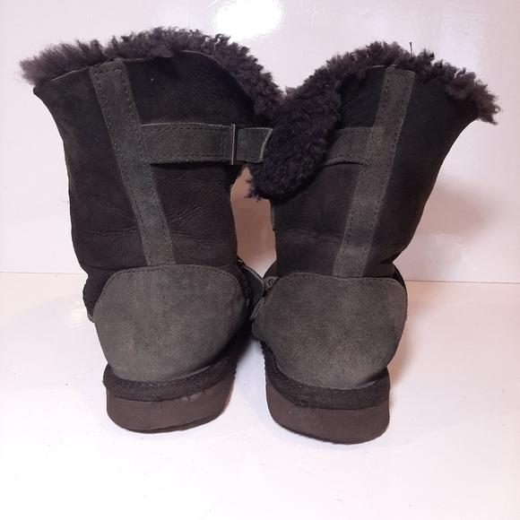 Kirkland Signature Sheepskin Shearling Boots Mid Calf Foldover Buckle Winter - Picture 10 of 15